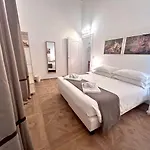 Nyaraló Vicolo Doria Róma